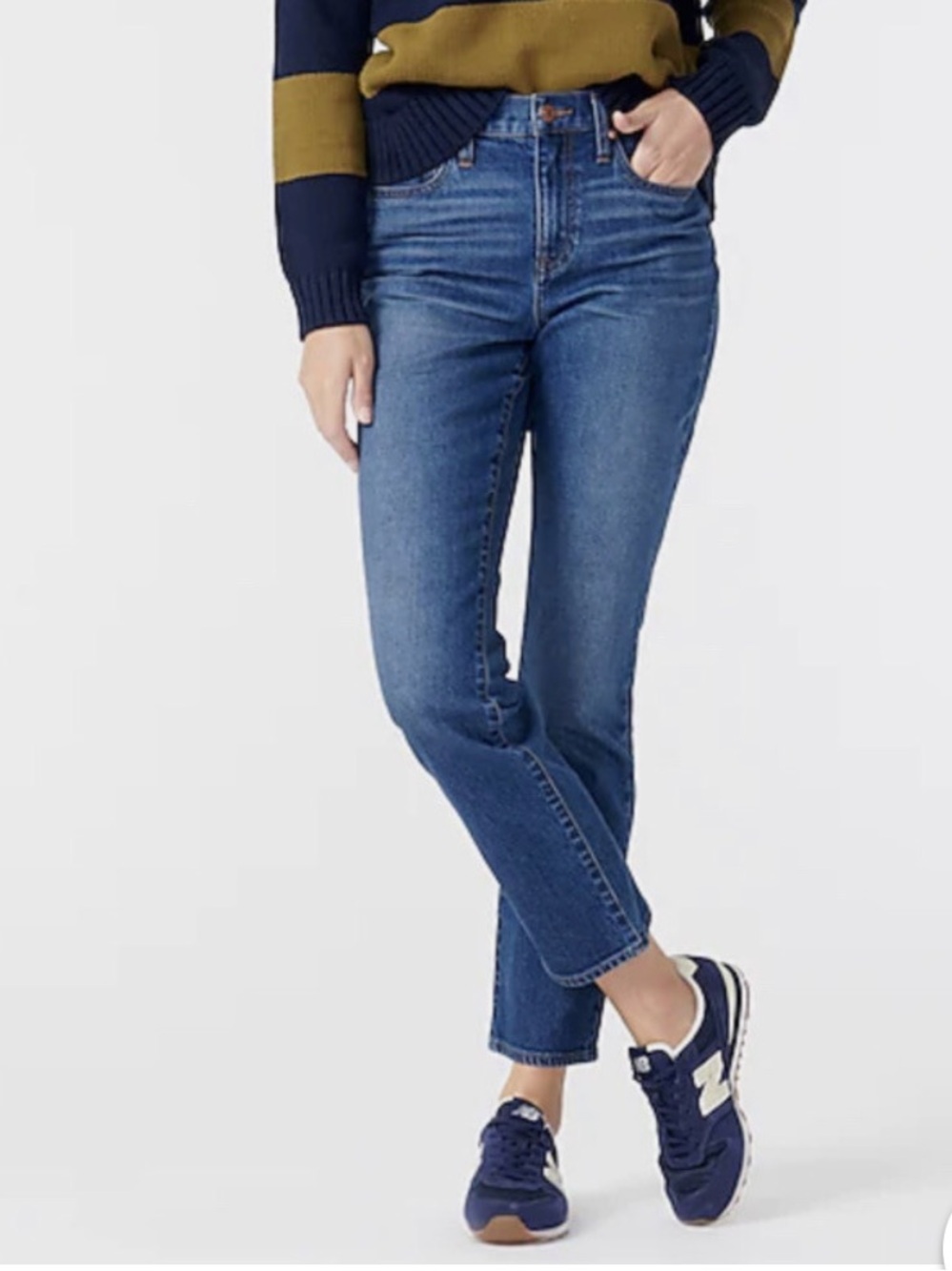 J. Crew Classic Medium Blue Denim Slim Boyfriend Jeans Sz 24P
